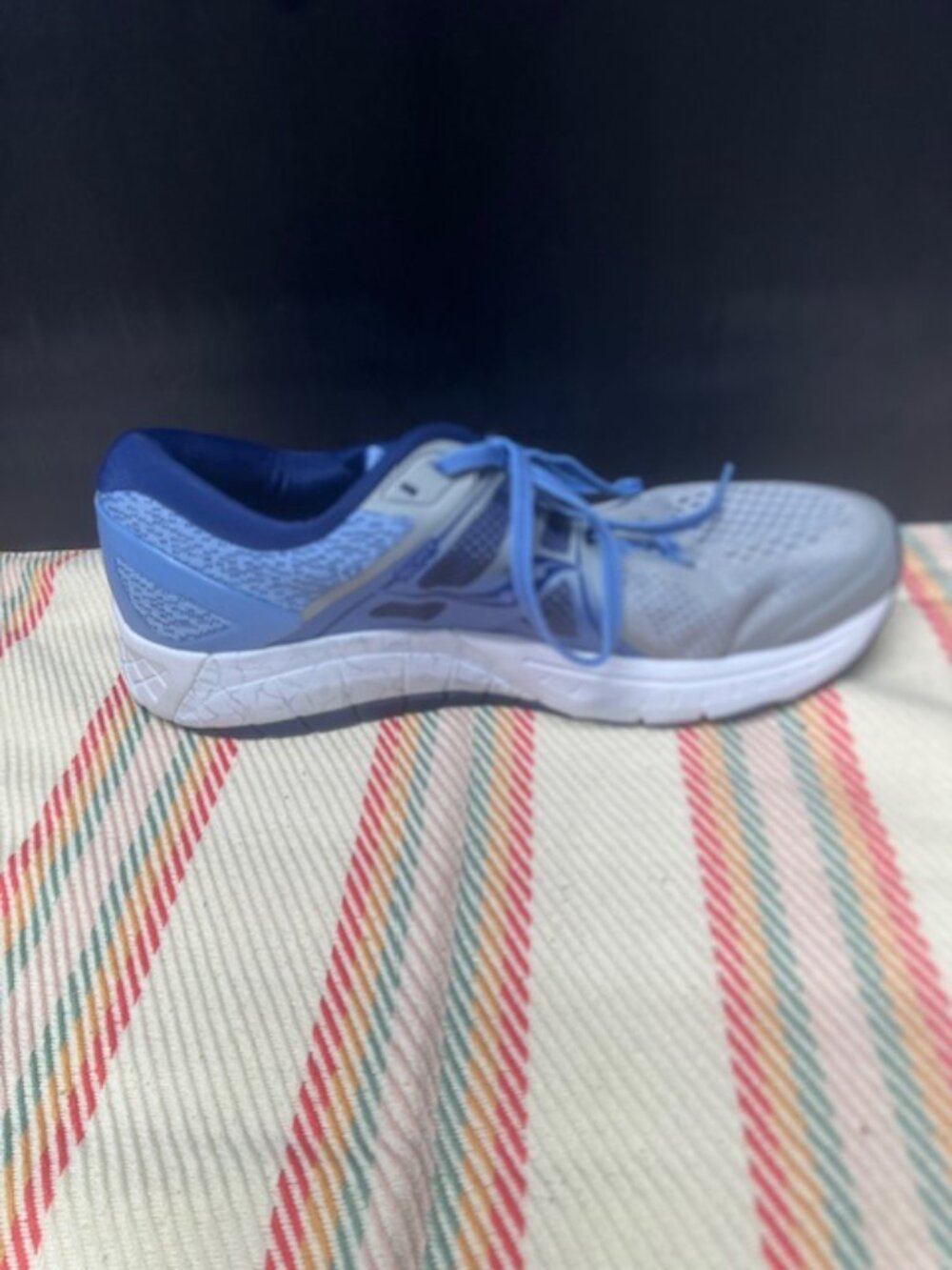 Saucony Omni ISO Woman's Size 10 - Picture 6 of 12